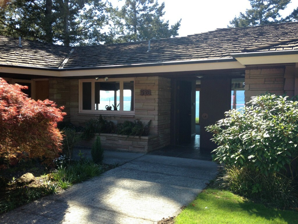 Property Photo:  528 Bayside Rd  WA 98225 