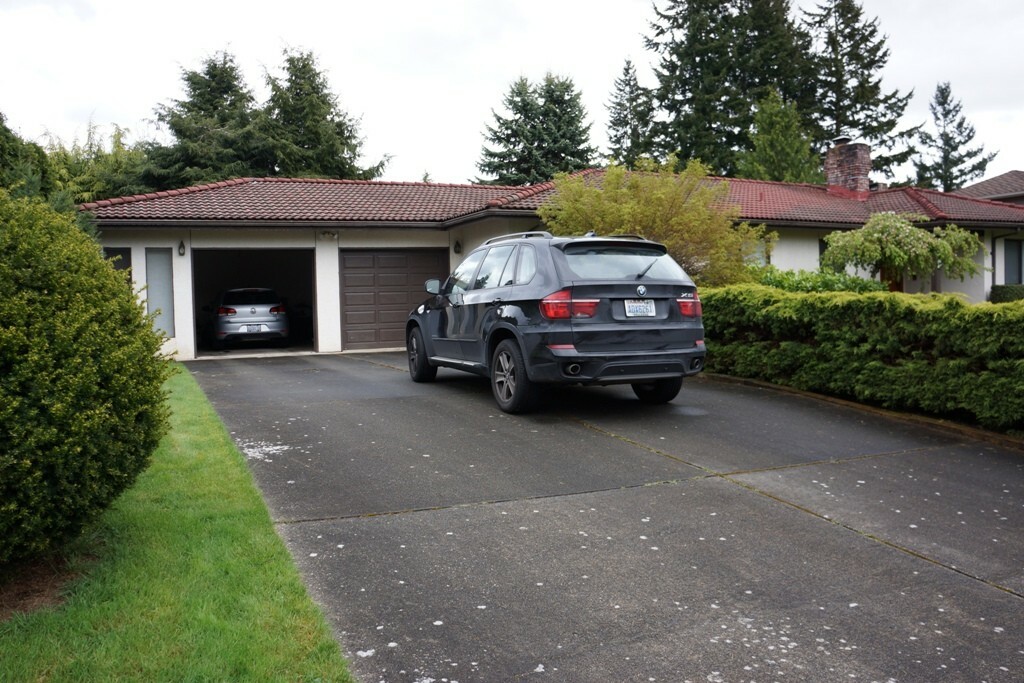 Property Photo:  26222 142nd Ave SE  WA 98042 