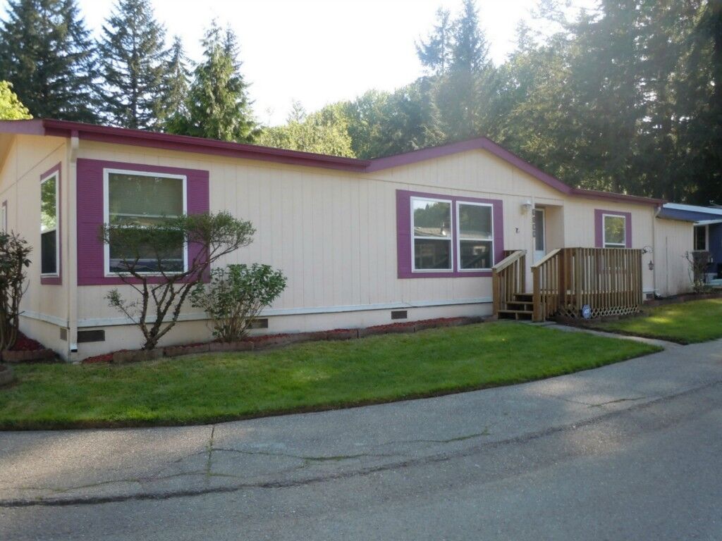 Property Photo:  9100 Steele Creek Lp NE  WA 98311 