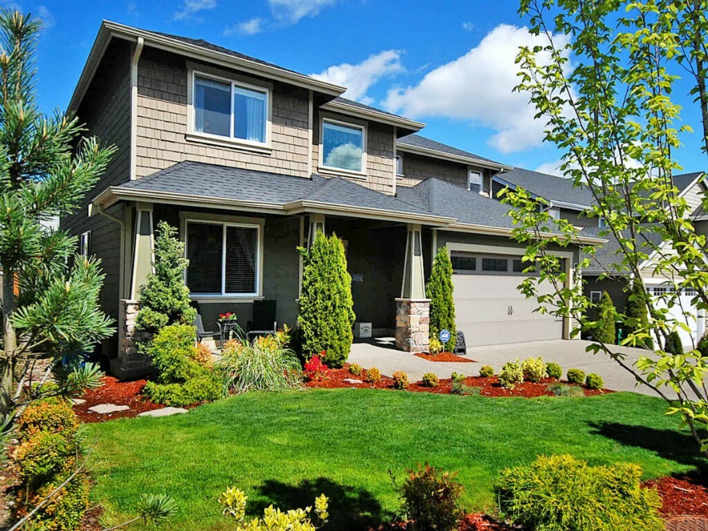 Property Photo: 5132 NE 8th St WA 98059