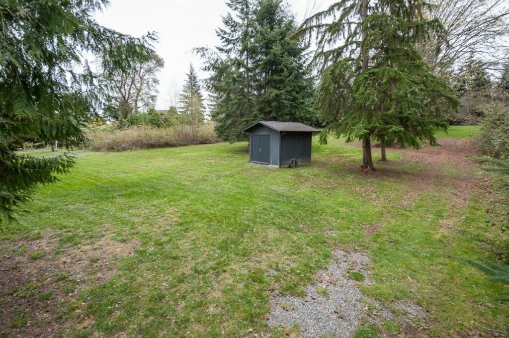 Property Photo:  7115 SW Maury Park Rd  WA 98070 