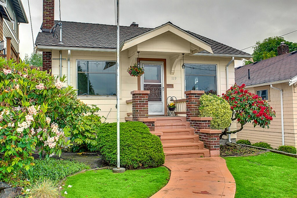 119 NW 78th St  Seattle WA 98117 photo