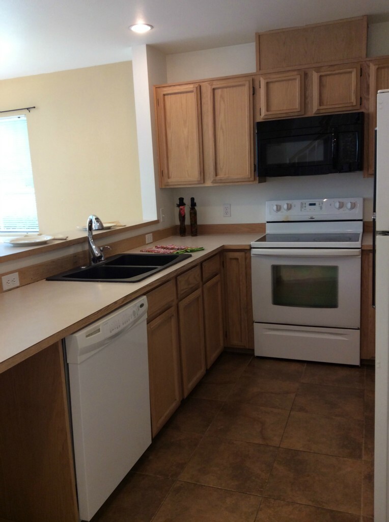 Property Photo: 6711 S 239th Place R-112 WA 98032