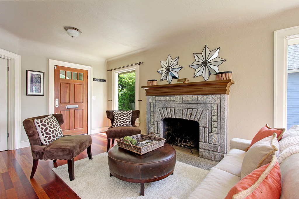 Property Photo:  6509 40th Ave SW  WA 98136 