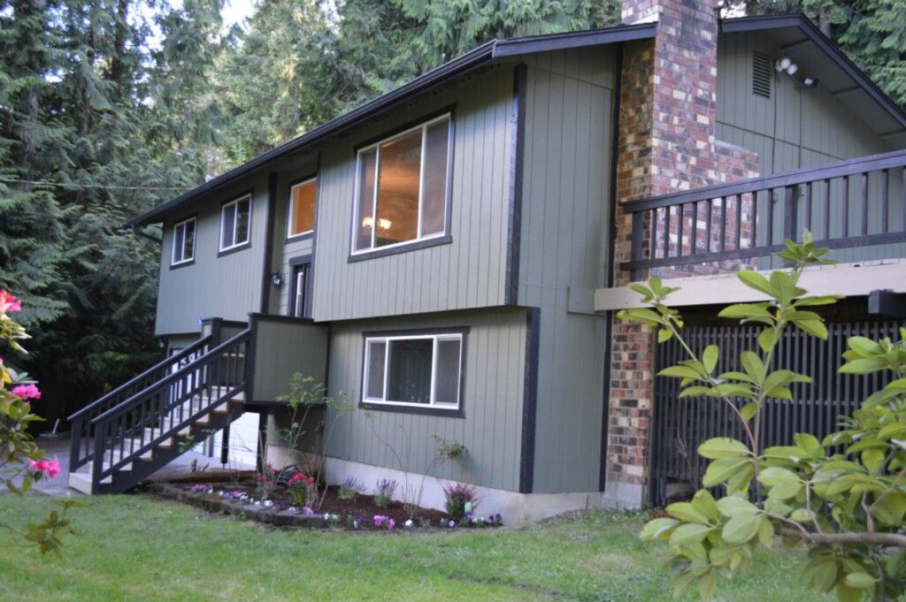 Property Photo:  5655 Fern Avenue NE  WA 98311 