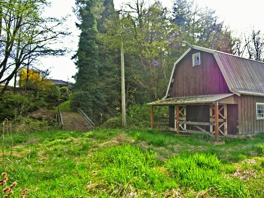 Property Photo: 620 Main St WA 98264