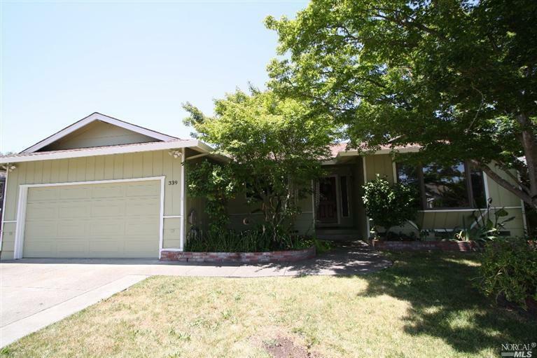 Property Photo:  339 Innsbrook Court  CA 95401 