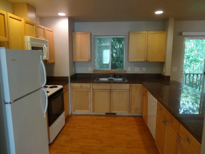 Property Photo: 4239 Archer Dr WA 98226