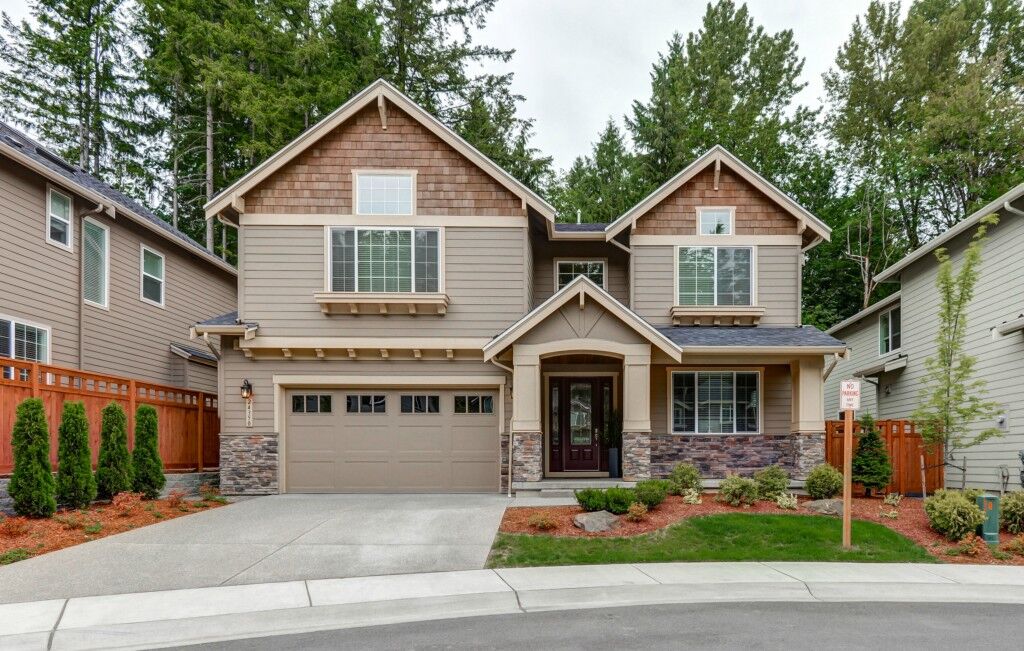 Property Photo:  24350 NE 8th Place  WA 98074 