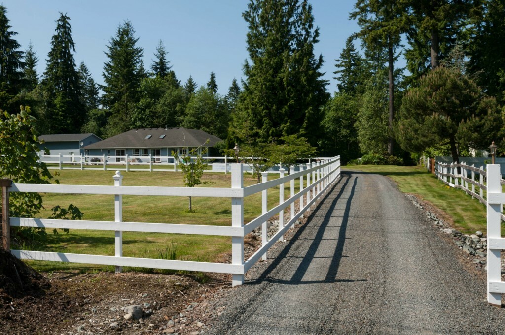 Property Photo: 10733 210th St SE WA 98296