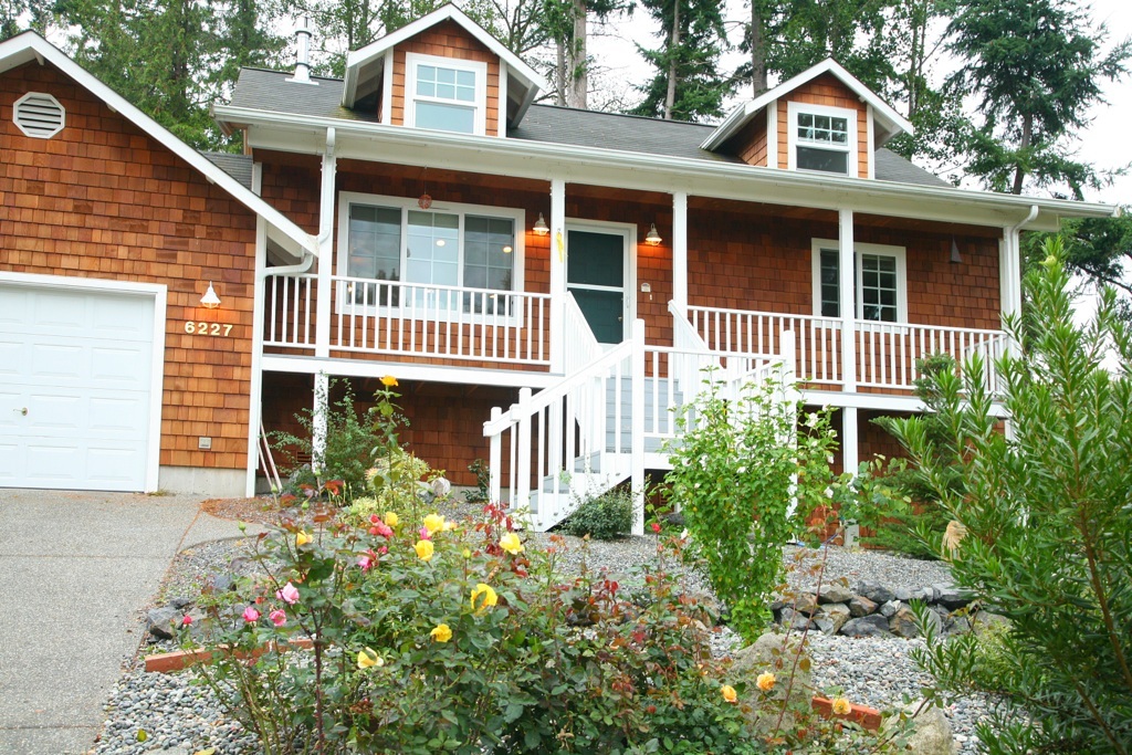 Property Photo:  6227 Sunlight Shores Lane  WA 98236 