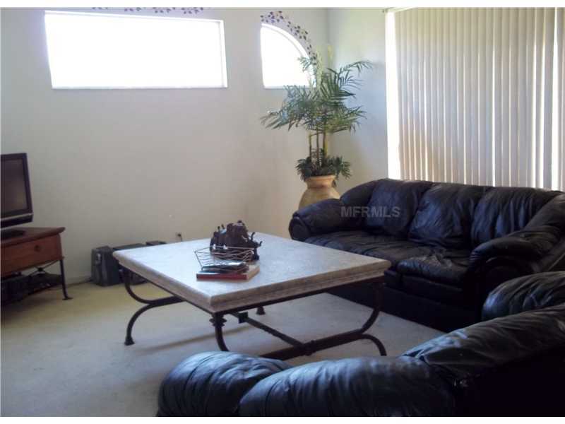 Property Photo:  4817 76th Court E  FL 34203 