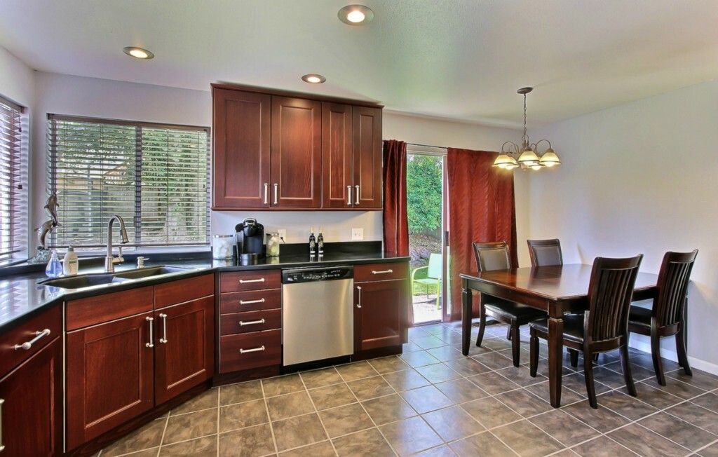 Property Photo:  32911 17th Ave SW  WA 98023 