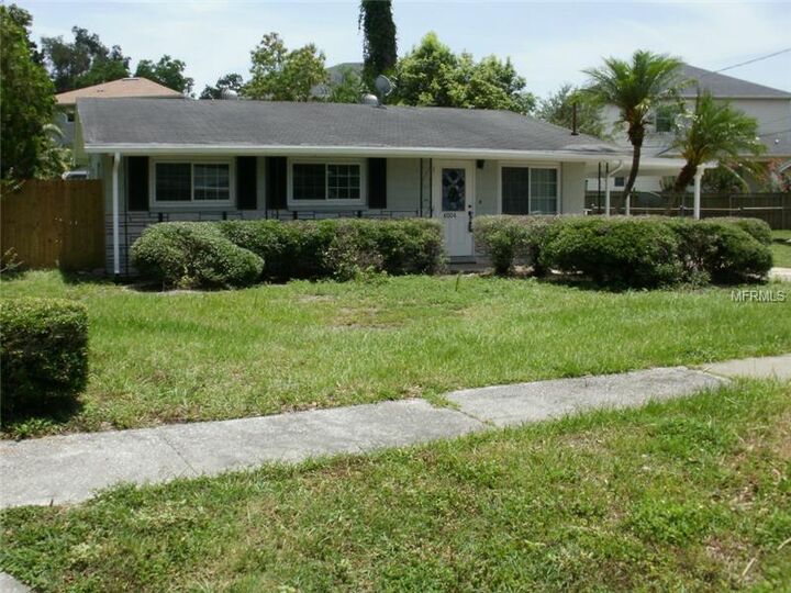 Property Photo:  4004 W Land Avenue  FL 33616 