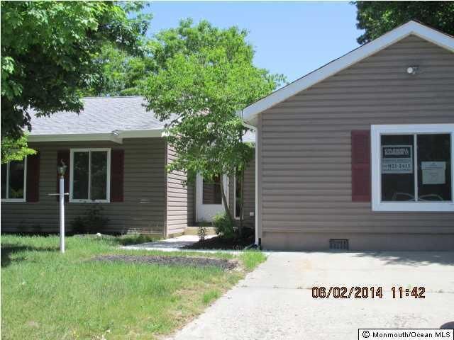 Property Photo:  154 Cedarbrook Lane  NJ 08087 