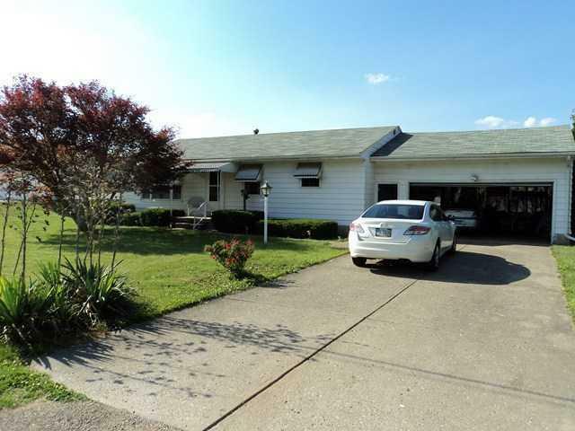 Property Photo: 170 Cynthia Street OH 43056