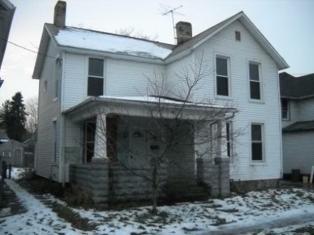 233 Central Avenue  Newark OH 43055 photo