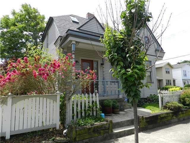 Property Photo:  421 E Kossuth Street  OH 43206 
