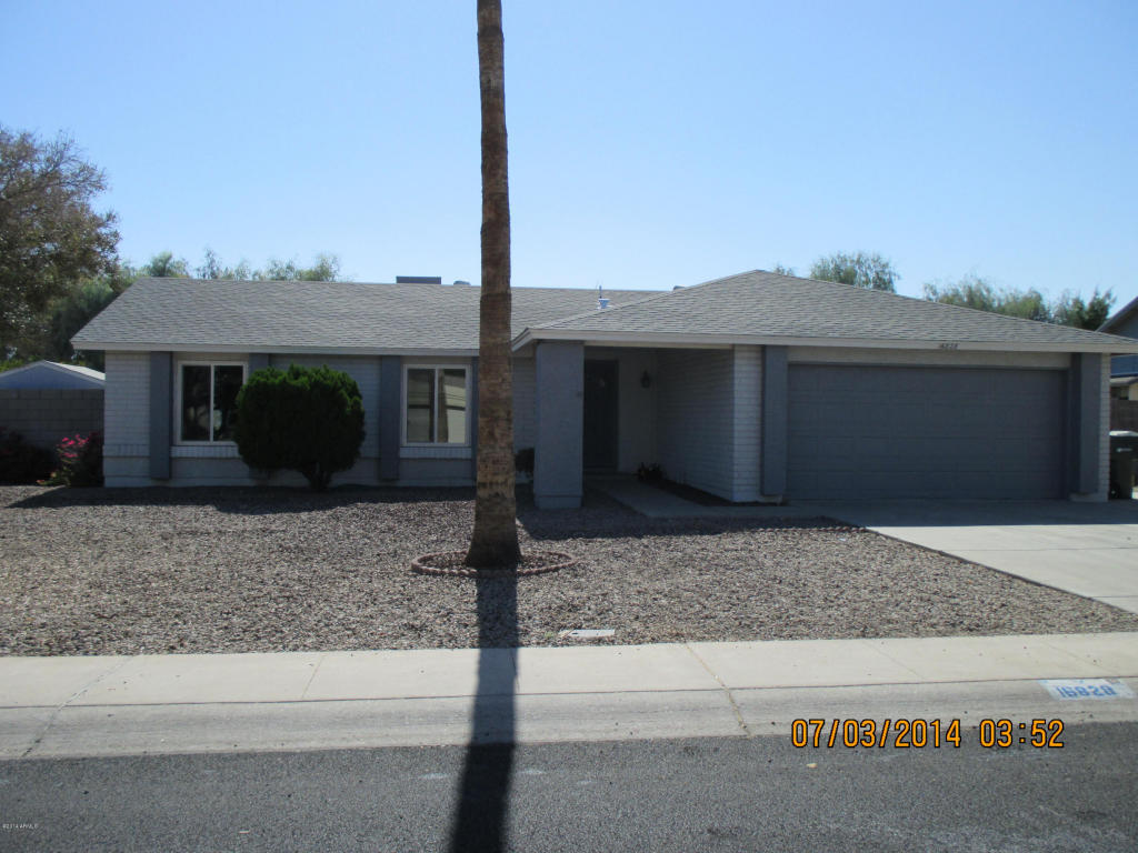 Property Photo: 16828 N 40th Avenue AZ 85053