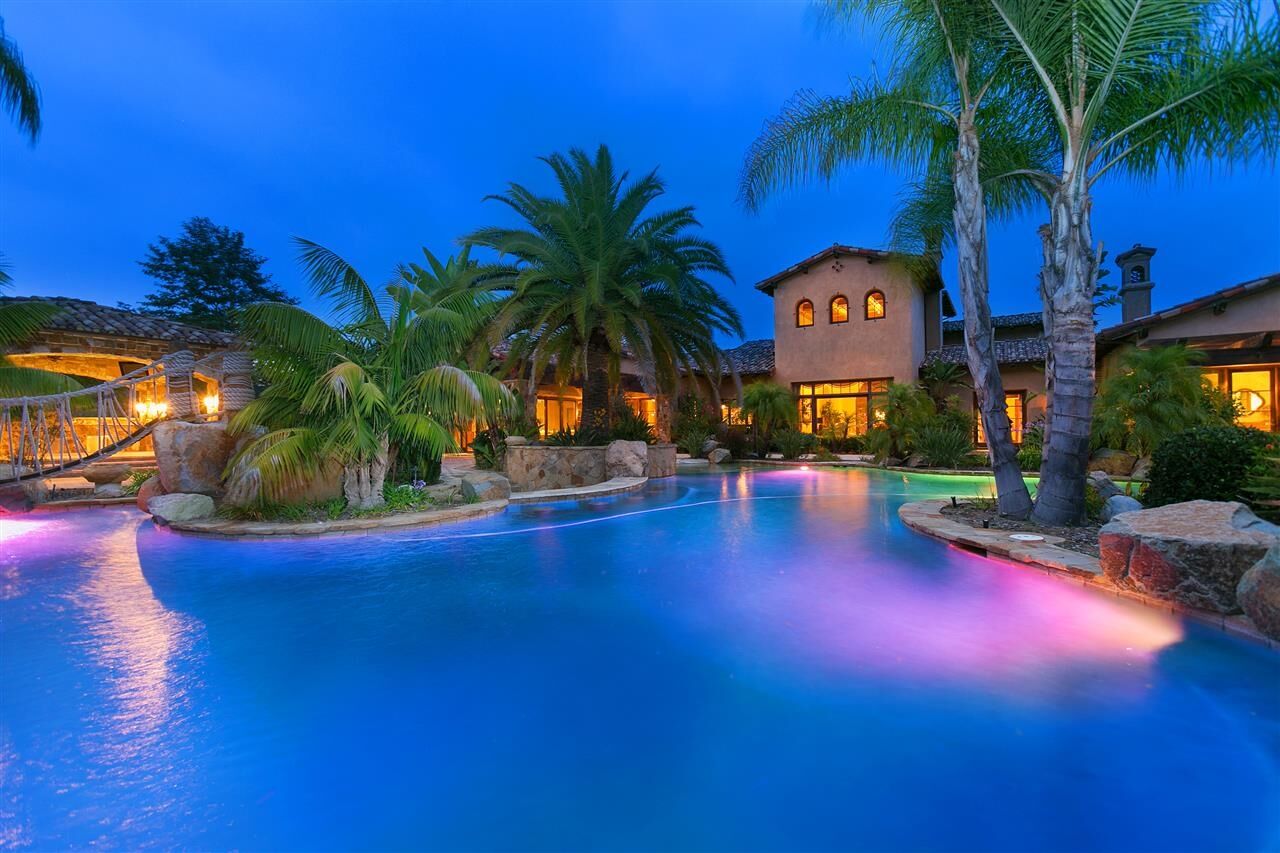 Property Photo:  18755 Heritage Drive  CA 92064 