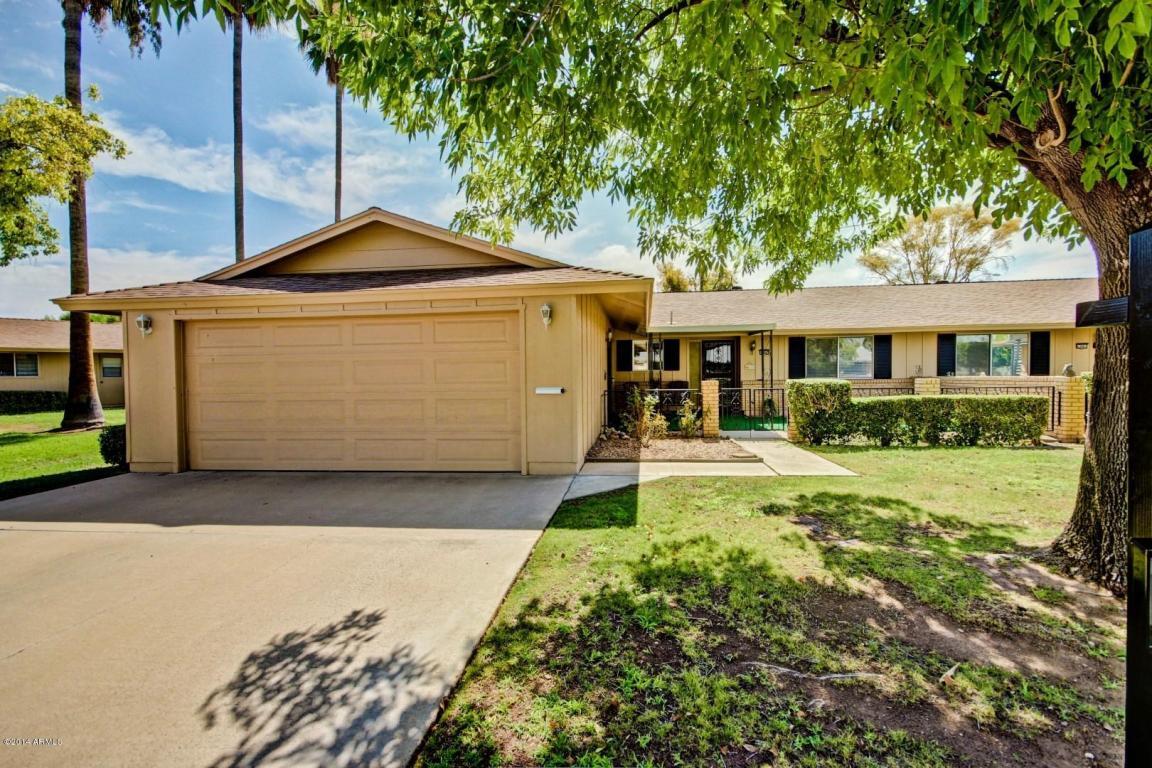Property Photo: 13807 N Tumblebrook Way AZ 85351