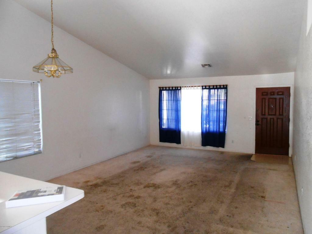 Property Photo:  1276 S Valley Drive  AZ 85120 