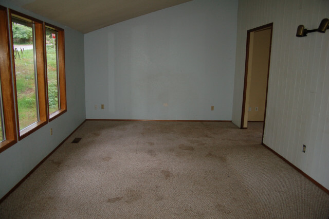 Property Photo: 3720 Dlinda St WA 98226
