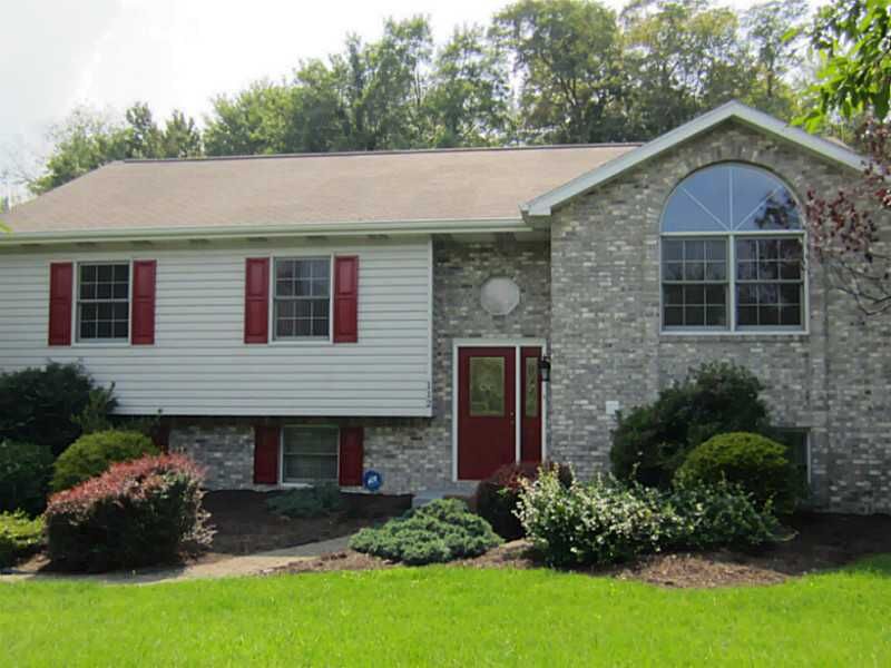Property Photo:  112 Maplevue Drive  PA 15010 