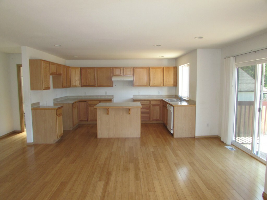 Property Photo: 3646 S Monroe St WA 98409