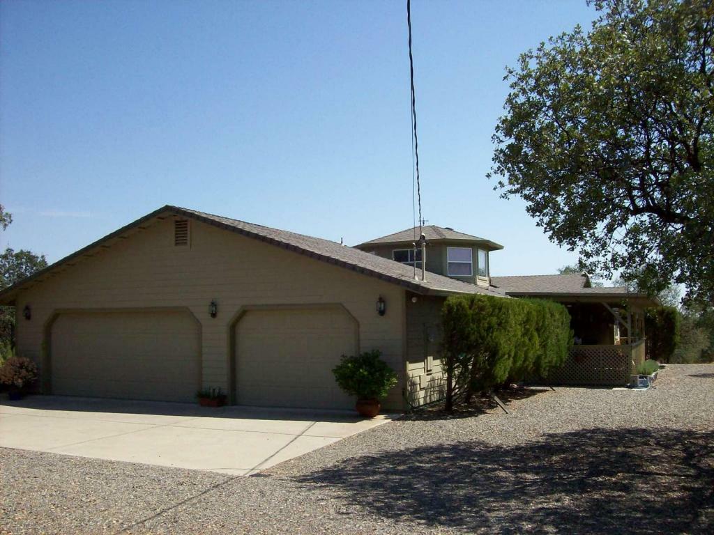 Property Photo:  18665 Saddleback Ridge  CA 96002 