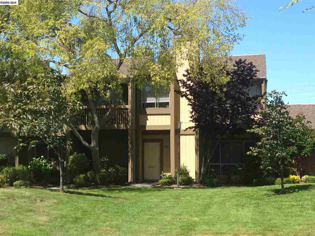 Property Photo:  1002 Easter Ln  CA 94502-6802 