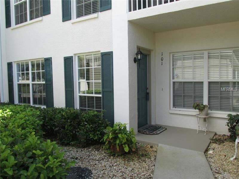 Property Photo:  414 Laurel Lake Drive 101  FL 34292 
