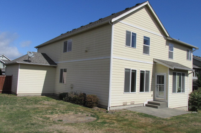 Property Photo: 13418 168th St WA 98374