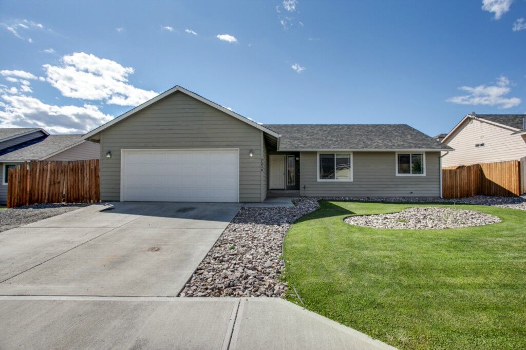 Property Photo:  2378 Silo Dr  WA 98802