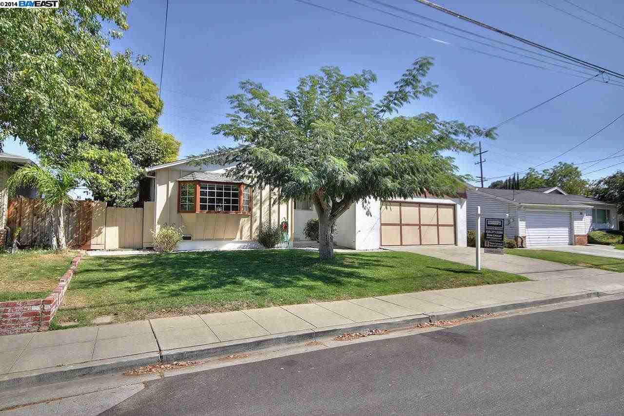 Property Photo:  812 Via Granada  CA 94550 
