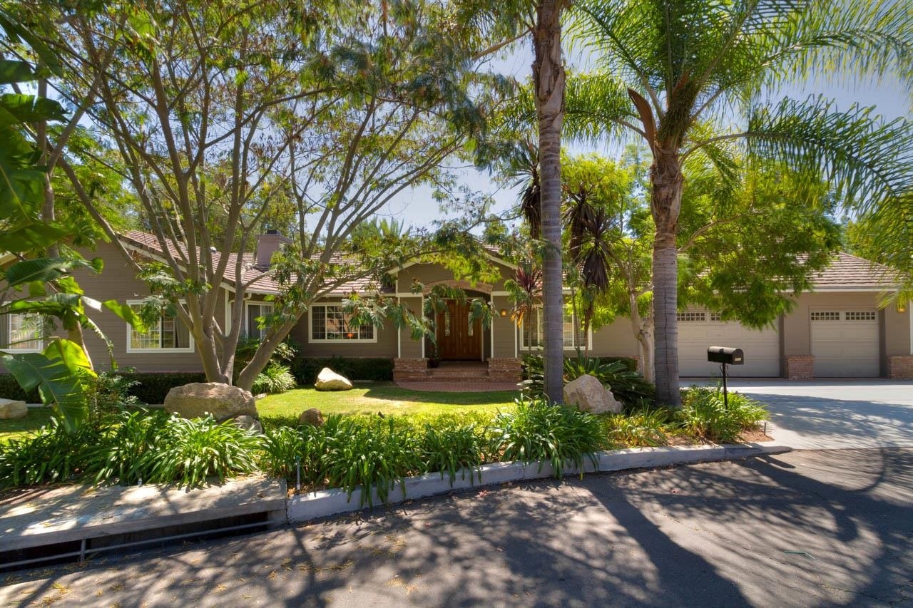 Property Photo: 111 Alta Mesa Drive CA 92084