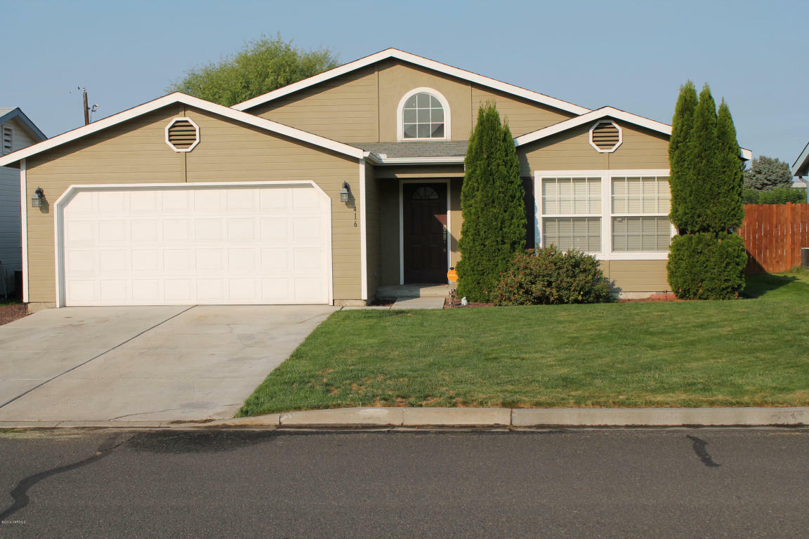 Property Photo: 416 S 82nd Ave WA 98908