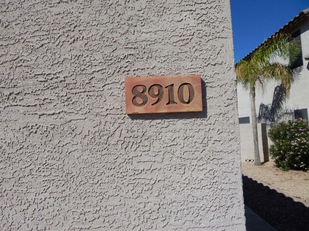 Property Photo:  8910 W Cherry Hills Drive  AZ 85345 