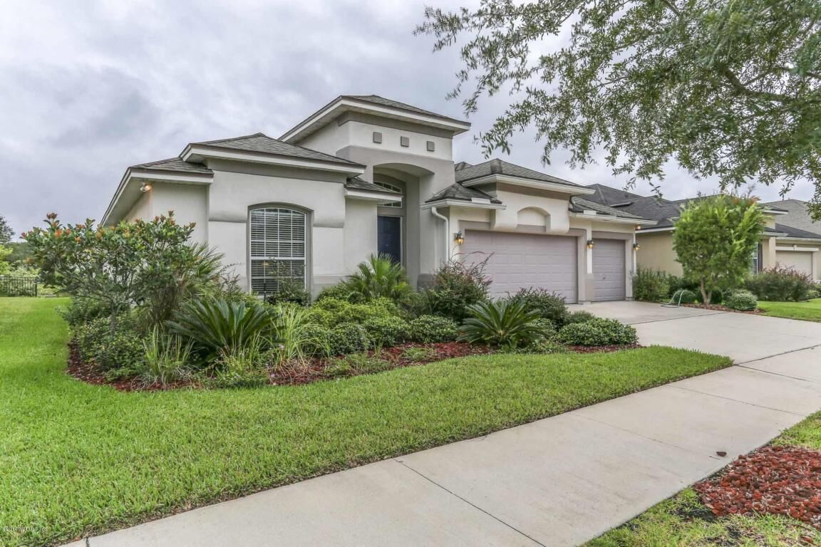 Property Photo:  5914 Green Pond Drive  FL 32258 