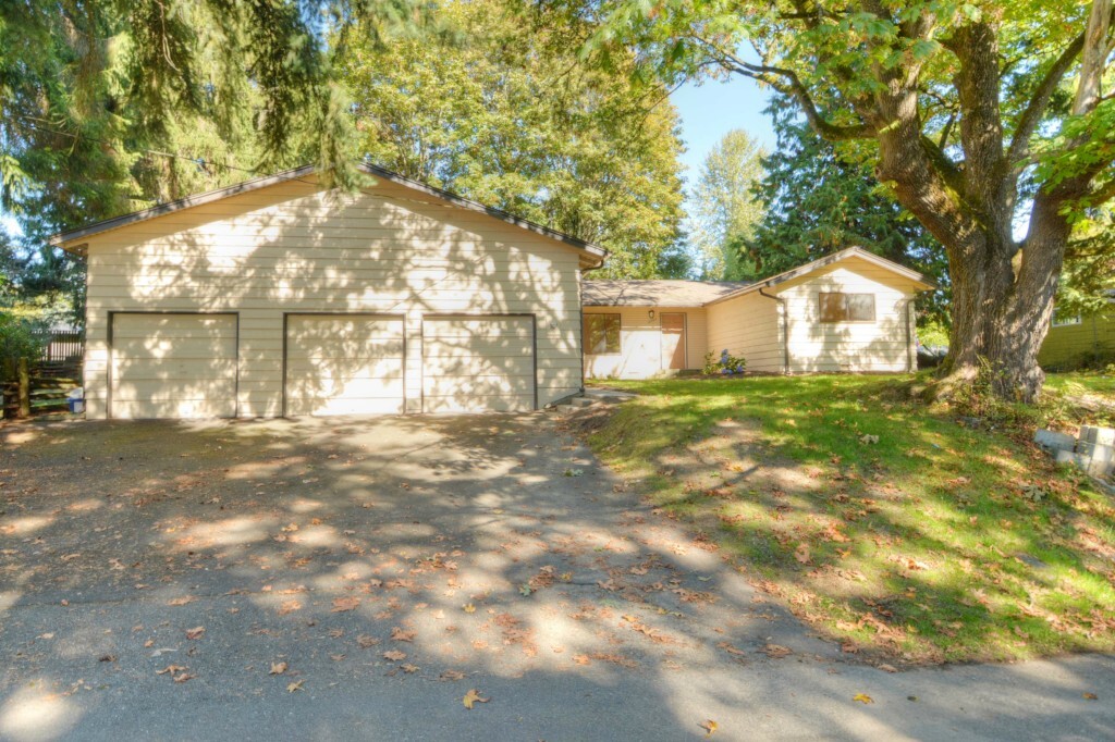 Property Photo: 9364 NE 120th St WA 98034