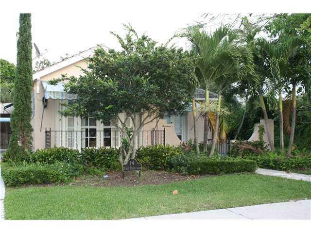 Property Photo: 14 Dixie Boulevard FL 33444