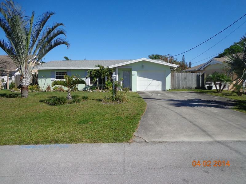 Property Photo:  211 Olive Avenue  FL 34952 