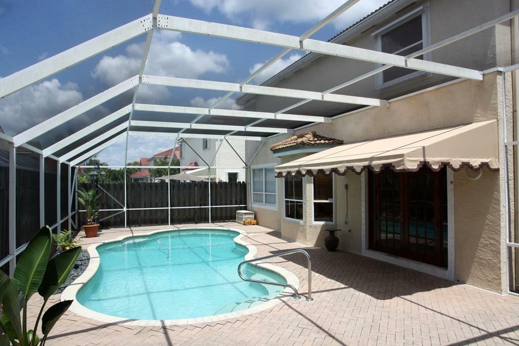 Property Photo:  10639 Plainview Circle  FL 33498 