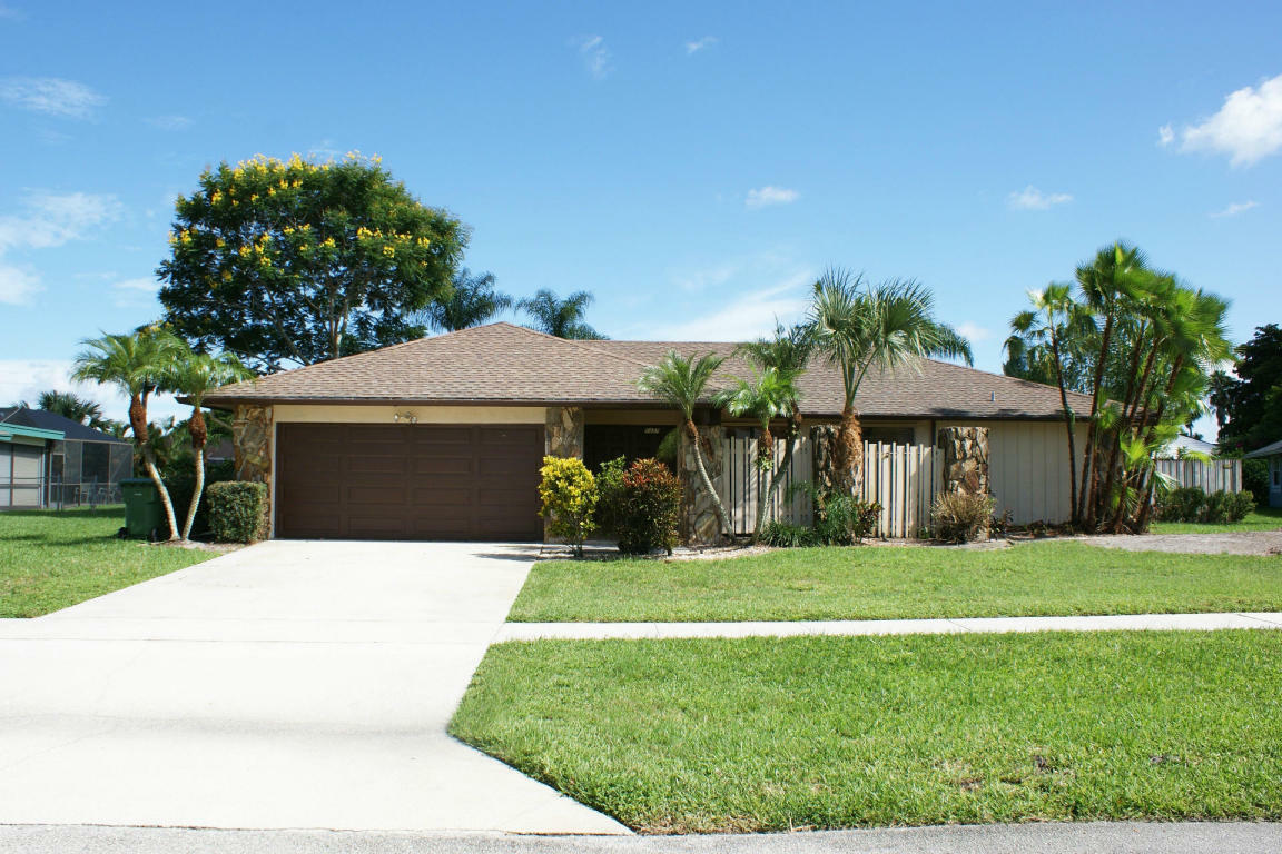 Property Photo:  1437 Old Cypress Trail  FL 33414 