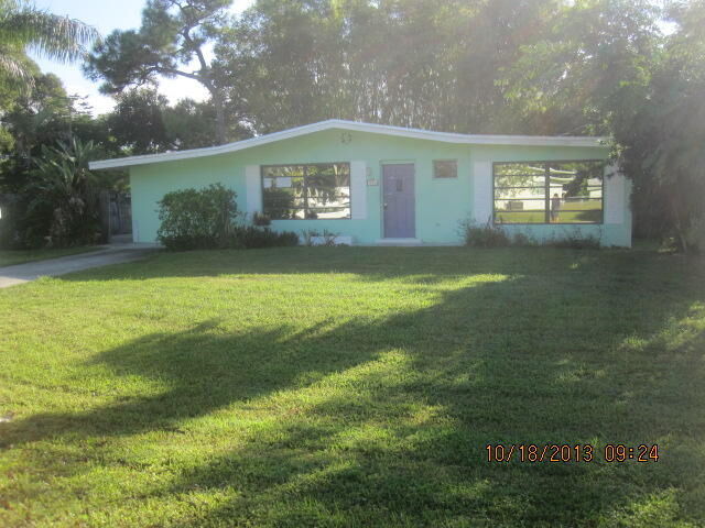 Property Photo:  314 Pittsburgh Drive  FL 33458 