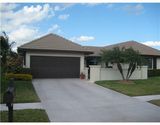 Property Photo:  10331 N Greentrail Drive  FL 33436 