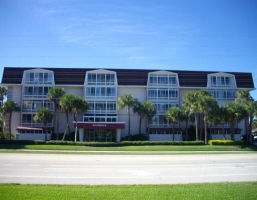 Property Photo:  4601 Highway A1a 409  FL 32963 