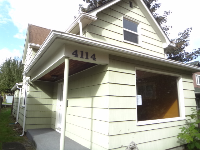 Property Photo:  4114 S Thompson Ave  WA 98418 