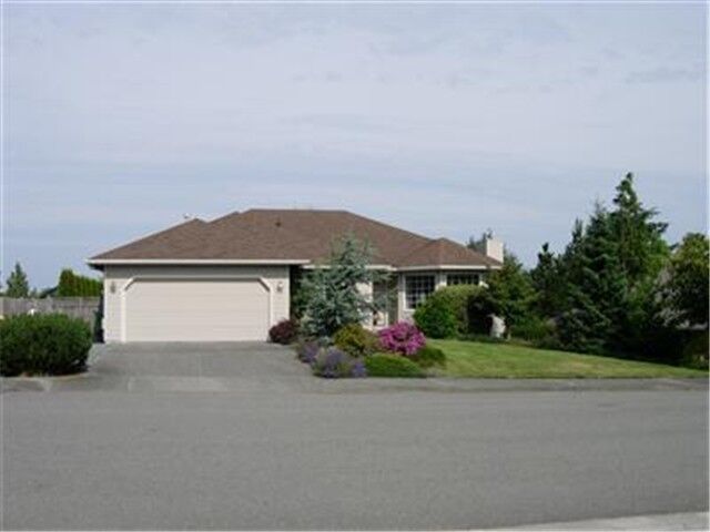 Property Photo:  4420 Glasgow Wy  WA 98221 