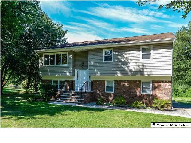 Property Photo:  81 Leonard Avenue  NJ 07748 